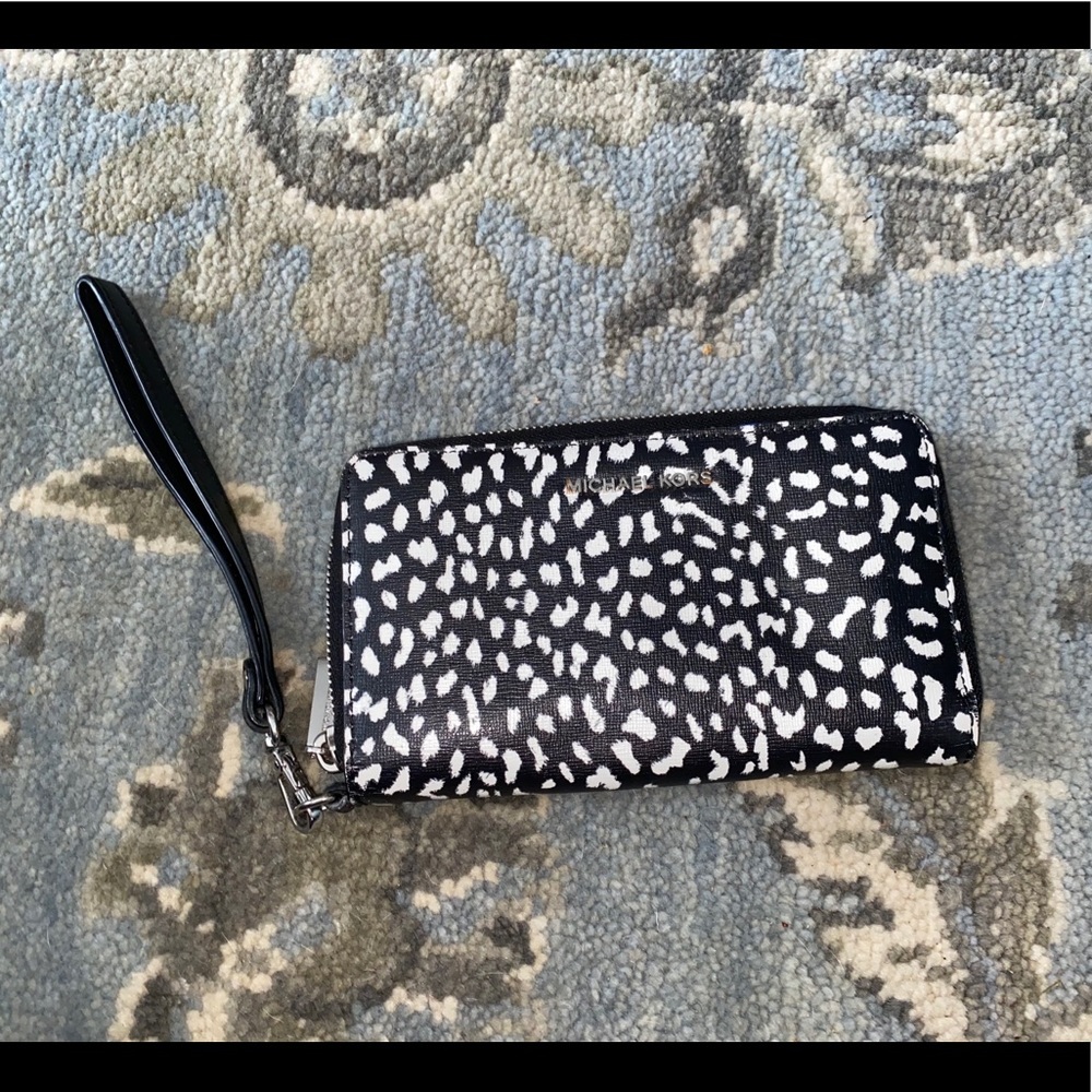 Michael Kors Wristlet